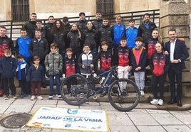 Presentación en Jaraíz del primer equipo internacional de Extremadura XCO