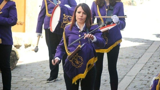 Las bandas de tambores y cornetas de Semana Santa invitan a formar parte de ellas