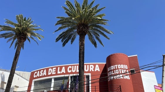 La Casa de la Cultura estrena nueva imagen y rótulos