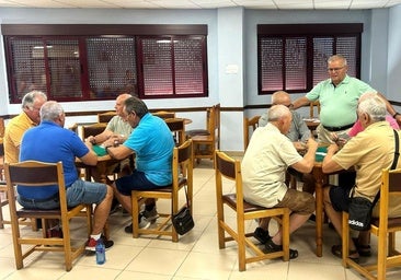 Pasión y nostalgia: comienzan los juegos de mesa en el Hogar