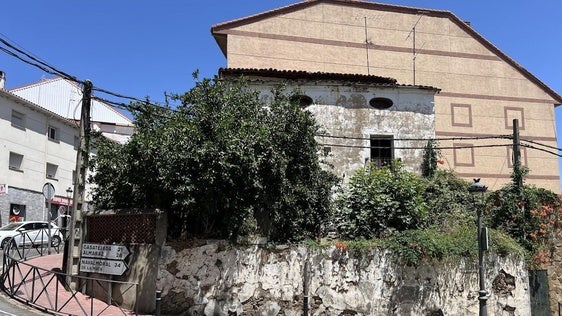 Trámites para adquirir la casa del cruce Navalmoral-Plasencia