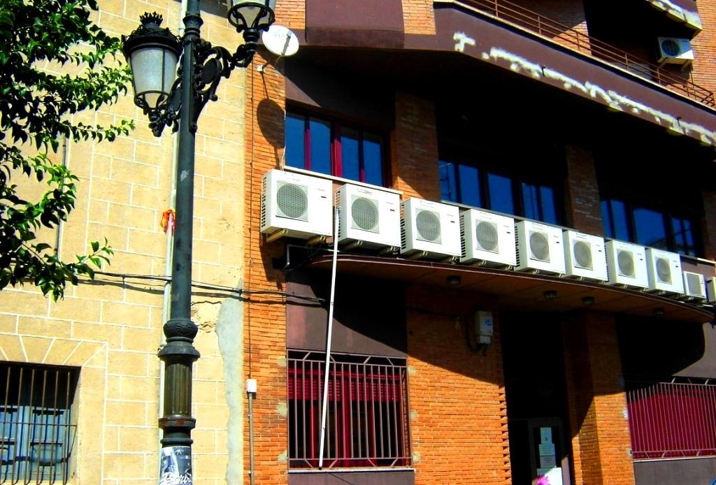 Locales multiusos municipales.