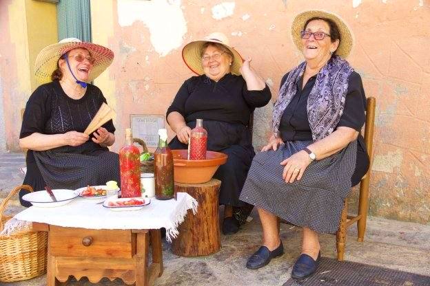 Mujeres veratas en unas jornadas celebradas en Jarandilla.