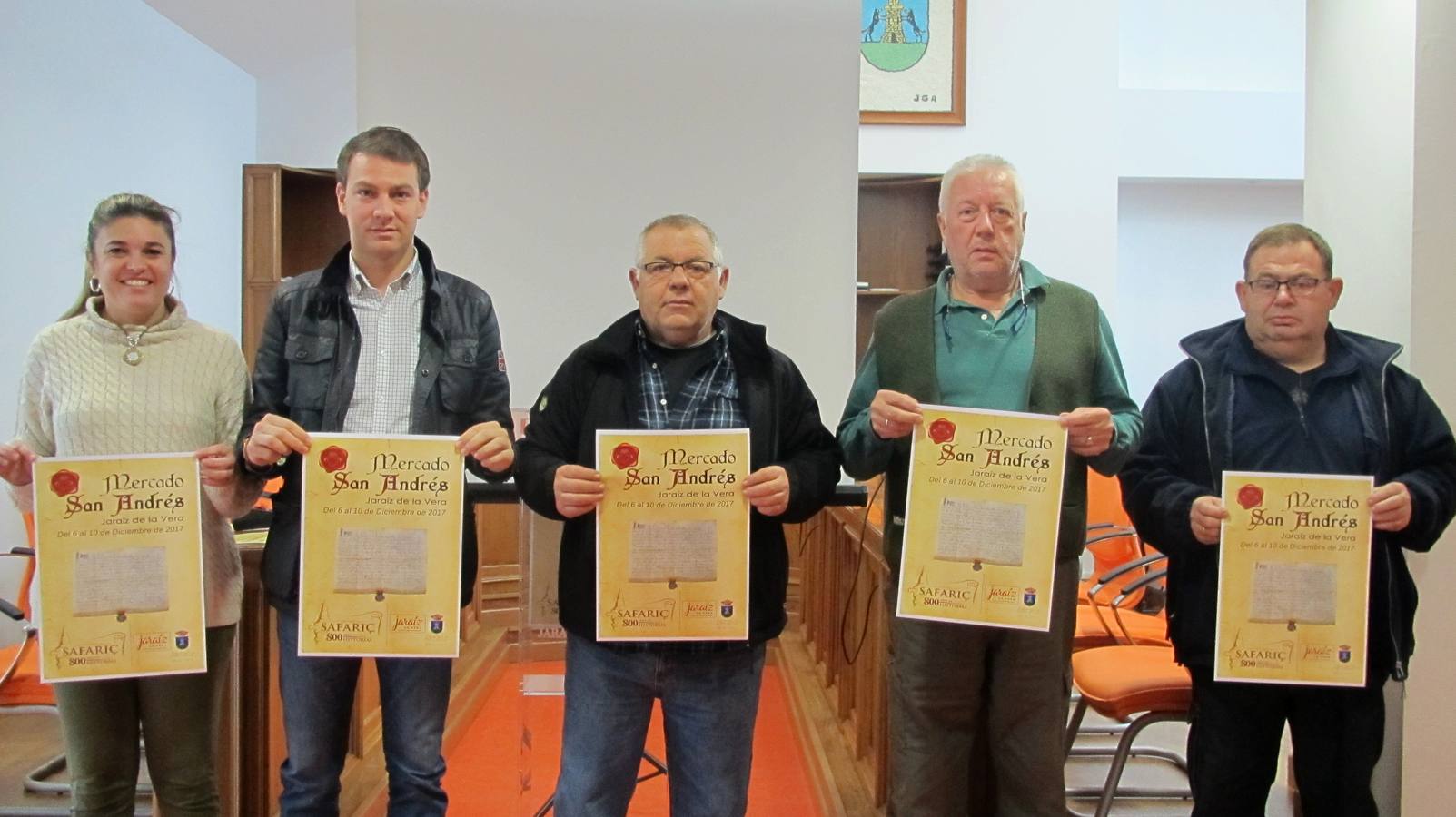 Presentación por parte del alcalde, concejales y organizadores.