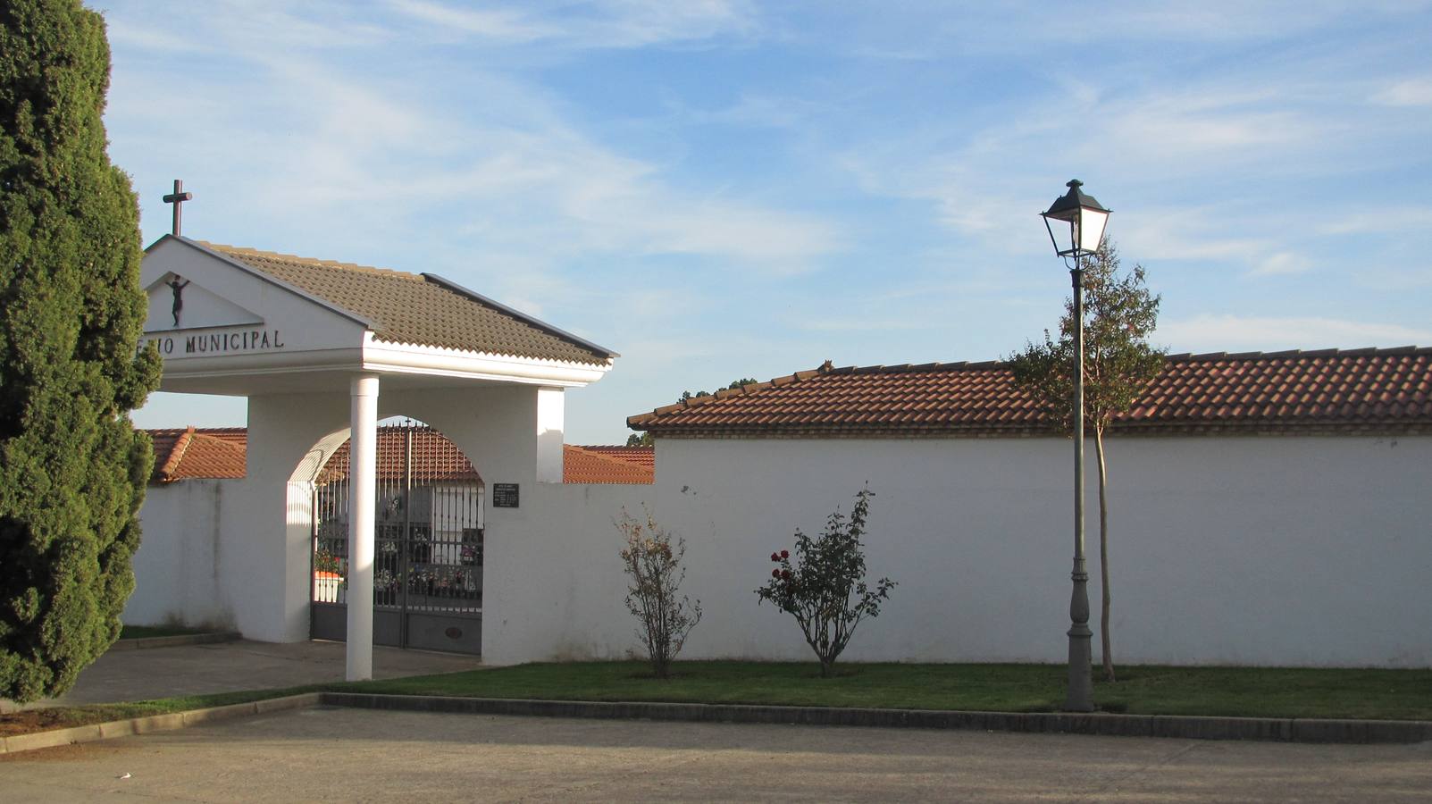 El cementerio cuenta ya con una ordenanza