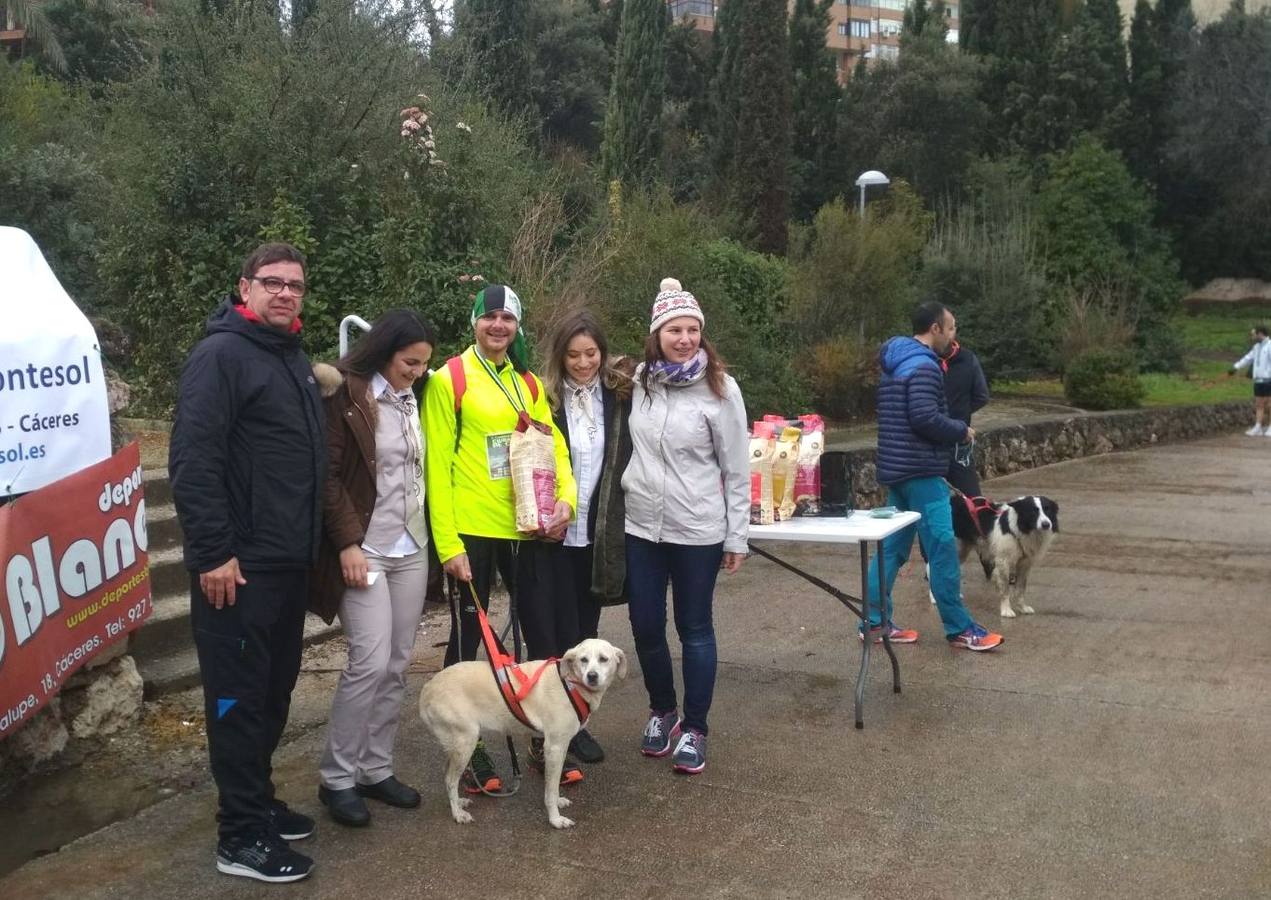 El jaraiceño Rubén Ángel Mateos conquista la medalla de plata en el I Canicross Popular Ciudad de Cáceres