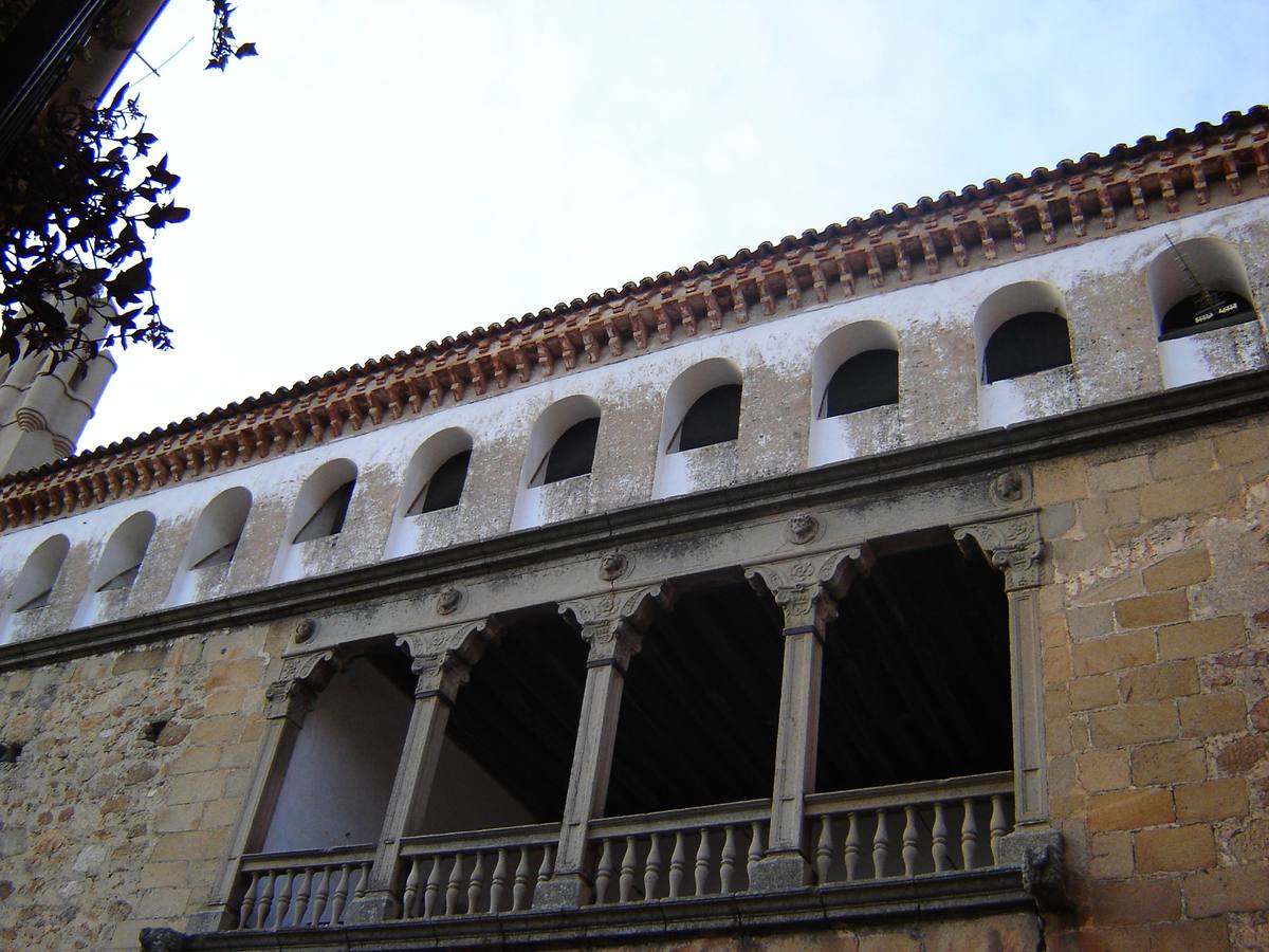 Declarado Bien de Interés Cultural el Palacio de los Condes de Osorno, de Pasarón
