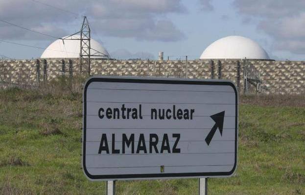 Reactores de la central nuclear de Almaraz. 