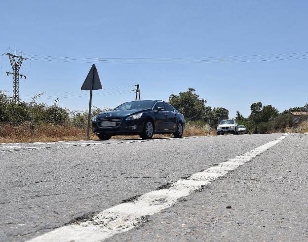 La EX-203, entre Plasencia y Jaraíz, estrena las guías sonoras