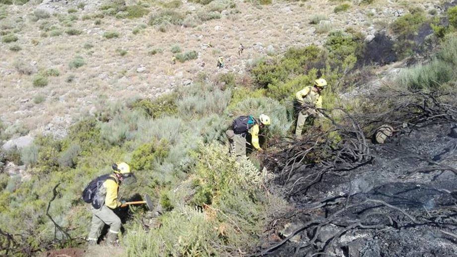Estabilizado el incendio forestal de Guijo de Santa Bárbara