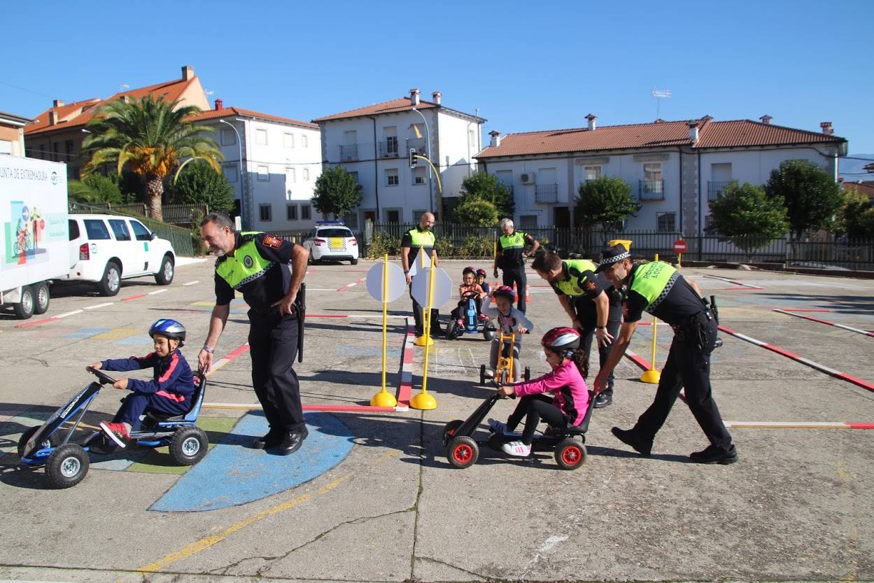El colegio Gregoria Collado celebra una semana de educación vial