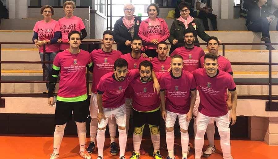 Publijaime Jaraíz y voluntarias de la la AECC 