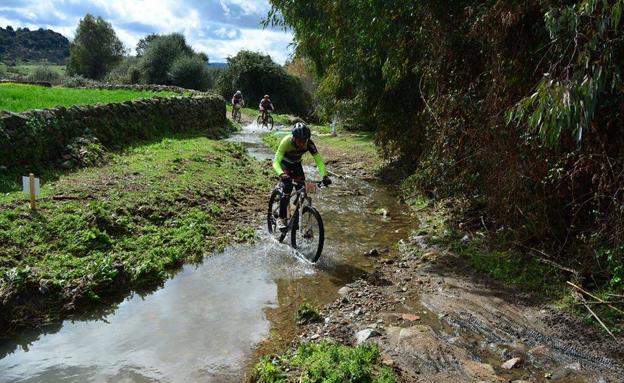 El Open de España XCM recala este domingo en territorio templario con 500 corredores
