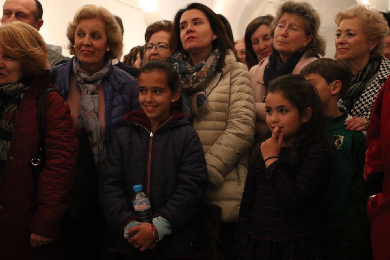 La Asociación de Mujeres Progresistas 'Felisa Tanco' inauguró, ayer, la exposición fotográfica 'Abuelas en movimiento. Instinto vital', enmarcada en los actos conmemorativos del Día Internacional de la Mujer, que se celebra hoy. Una exposición que tiene como objetivo poner en valor el papel que las abuelas juegan en la actualidad y la aportación que está teniendo en la sociedad y en la familia.