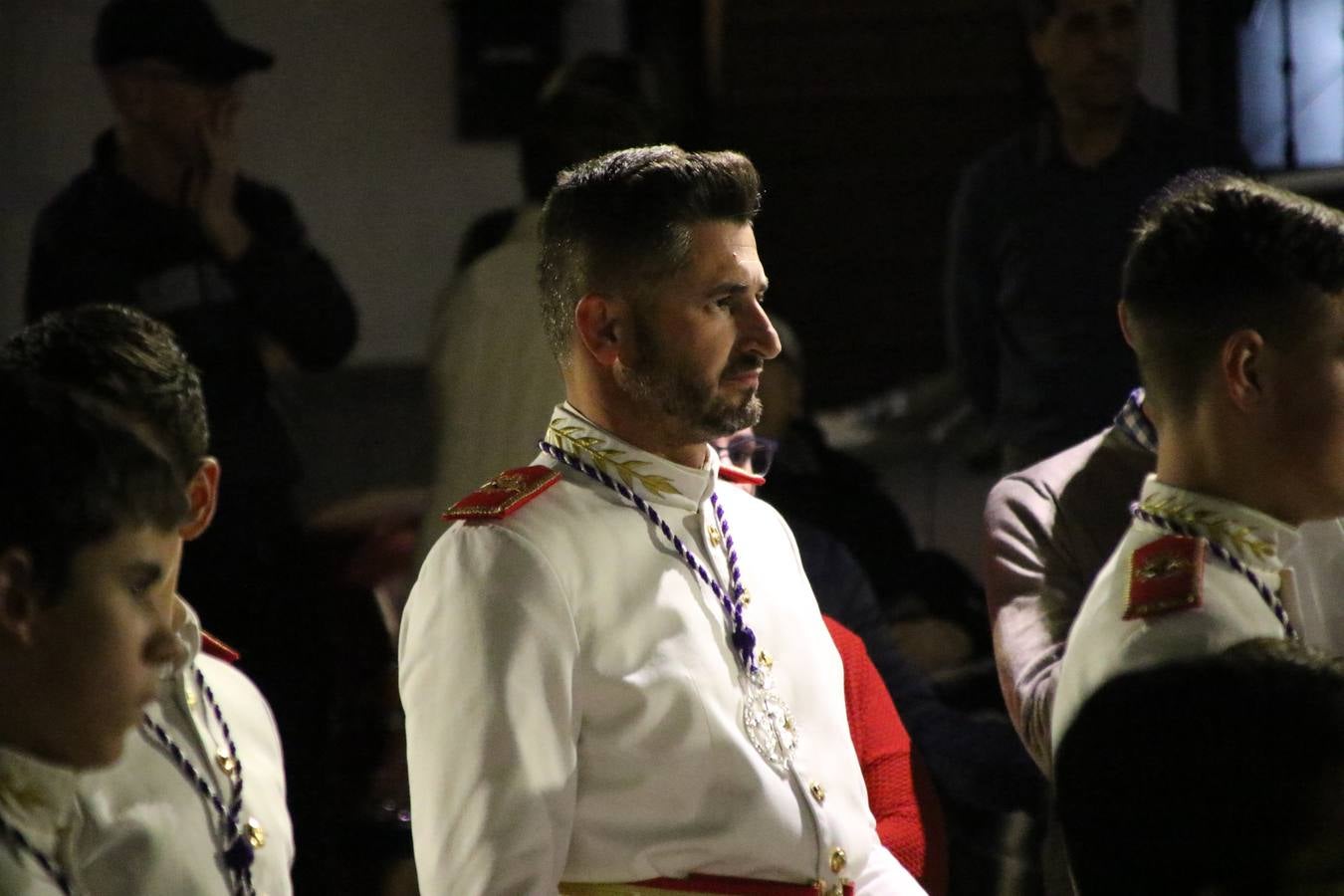 La Banda de Cornetas y Tambores 'Nuestra Señora del Rosario' (Los Catalinos) de Jerez de los Caballeros ofreció, ayer, un concierto en el Llano de los Mártires. La cita se enmarca en los actos organizados por la Pontificia y Real Cofradía del Señor Coronado de Espinas, Santísimo Cristo de la Flagelación y María Santísima de la Amargura con motivo del 245 aniversario de su fundación.