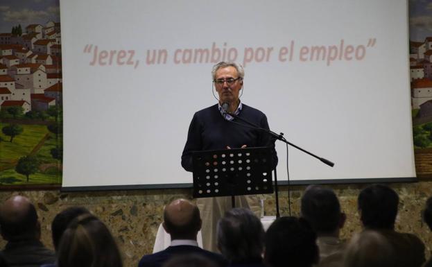 Carlos Boza, cabeza de lista de Ciudadanos en Jerez en el acto de presentacion del proyecto de esta formación. 