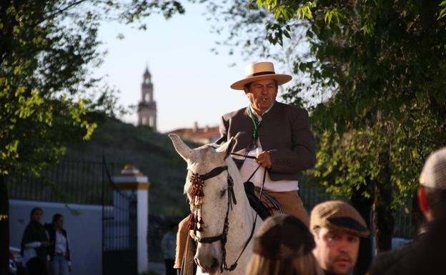 Concentración en el Santuario de Nuestra Señora de Aguasantas. 