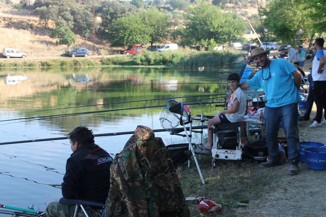 Buen ambiente pero pocas tencas en el 301 aniversario del Concurso tradicional de Pesca 'Charca de la Albuera' que se ha celebrado este domingo 2 de junio en el enclave natural del que toma su nombre. esta cita organizada por la Sociedad de Pesca Balboa. Francisco Pérez Caballo con una captura de 11.380 gramos ha sido el ganador de esta edición. 