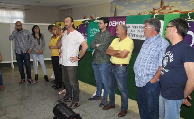 Algunas de las personas ntegrantes de la candidatura de Unidas Podemos Jerez de los Caballeros.