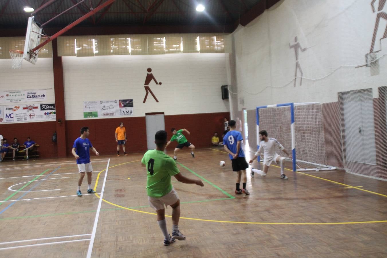 El Pabellón Municipal de Deportes 'Francisco José Rivera Montero' acogió este sábado la final de la Copa de Futbol Sala en la que han participado los 16 mejores equipos de la Liga de invierno en este Deporte. El equipo de Talleres Lute se proclamó vencedor de la cita, con un resultado final de la citada Copa al imponerse 2-0 al también finalista de esta competición, Calsan distribuciones, finalmente subcampeón. El equipo 'Restaurante Santa María' ha sido el campeón de la Liga de invierno.