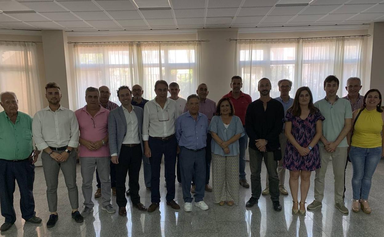 Reunión equipo de gobierno y ASINJE. 