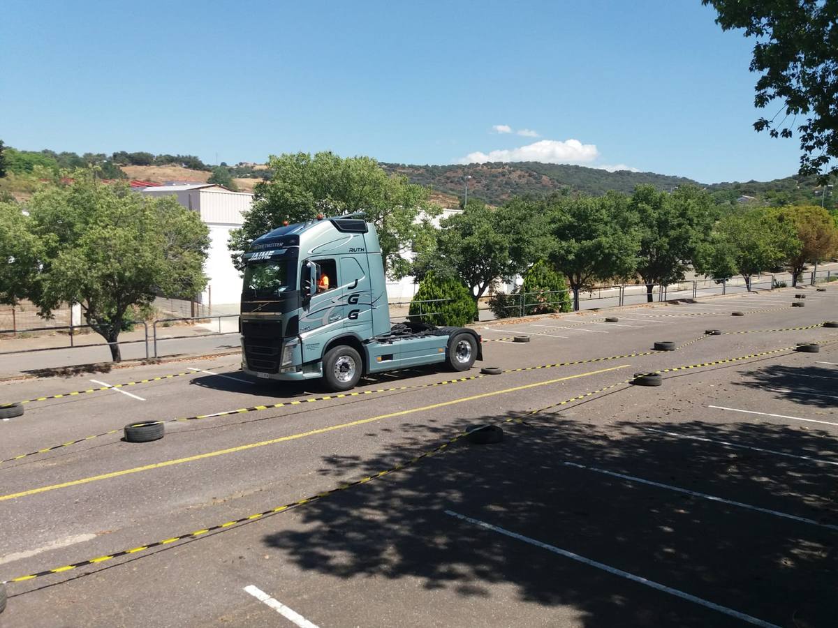 Fotos: Los camioneros de Jerez celebran el día de su patrón, San Cristóbal