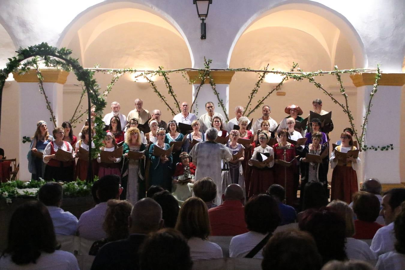 Fotos: La Coral jerezana sorprende, una vez más, con su tradicional &#039;Concierto Medieval&#039;