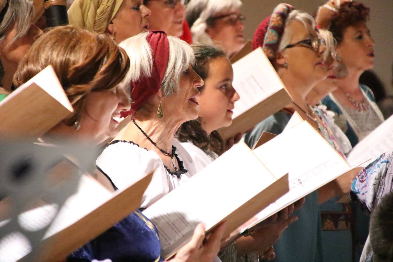 Fotos: La Coral jerezana sorprende, una vez más, con su tradicional &#039;Concierto Medieval&#039;