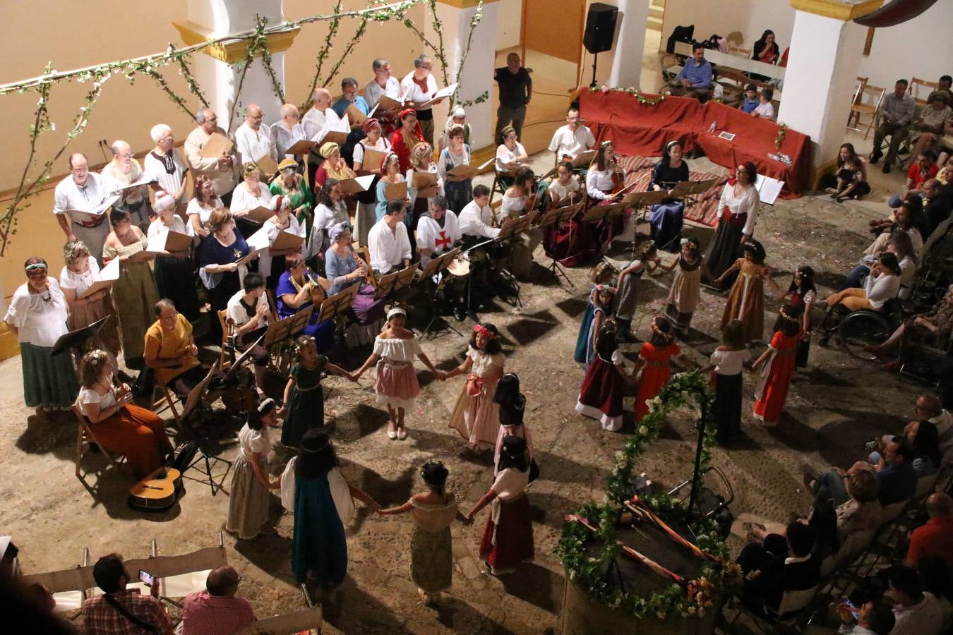 Fotos: La Coral jerezana sorprende, una vez más, con su tradicional &#039;Concierto Medieval&#039;