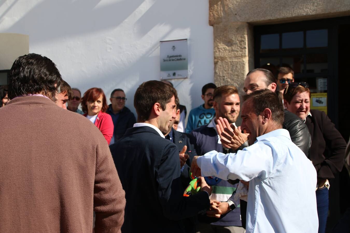 Fotos: Jerez recibe entre aplausos y gritos de &quot;campeón&quot; al atleta Manuel Gómez Lucas