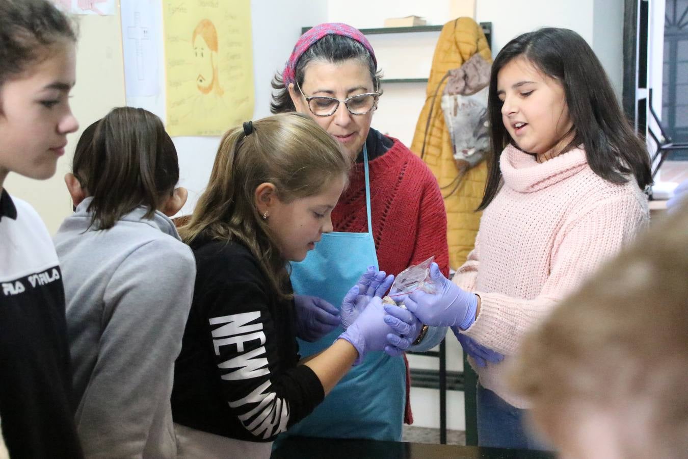 Fotos: Cáritas Parroquial celebra la tercera edición de su 'Tapa Solidaria'