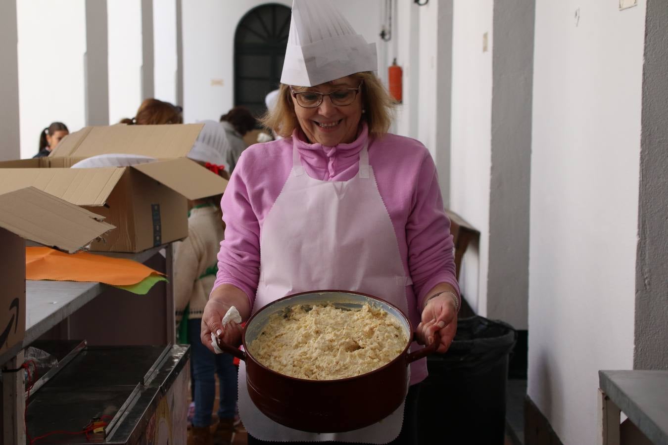 Fotos: Cáritas Parroquial celebra la tercera edición de su 'Tapa Solidaria'