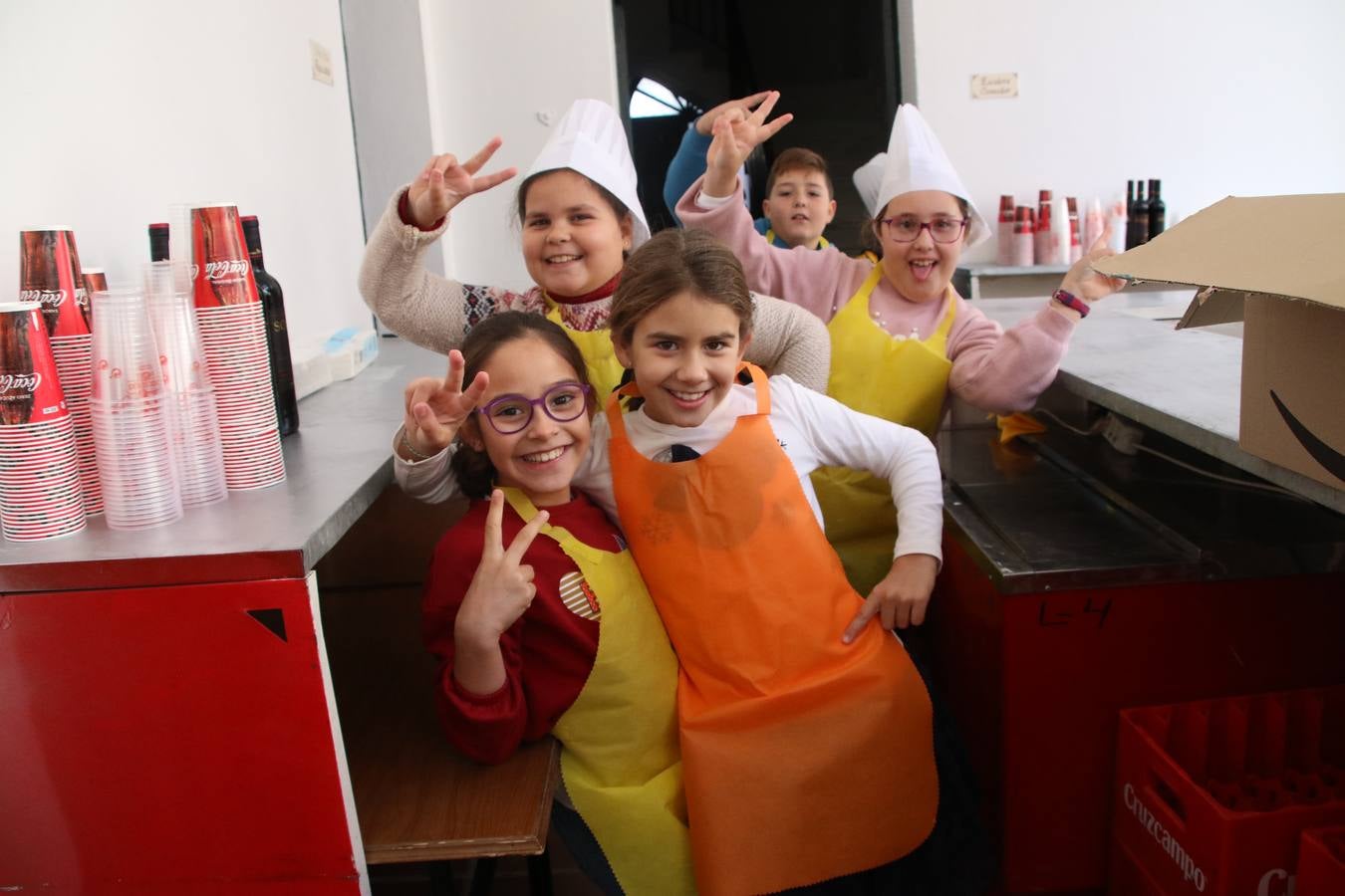 Fotos: Cáritas Parroquial celebra la tercera edición de su 'Tapa Solidaria'