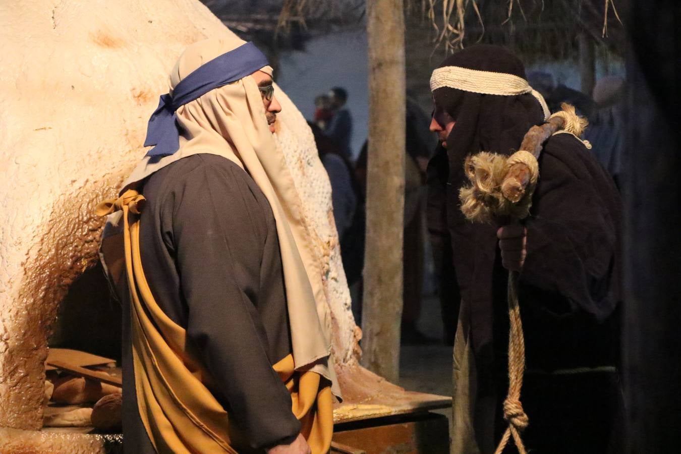 Más de 200 personajes dan vida a este Belén pleno de realismo y tradición.