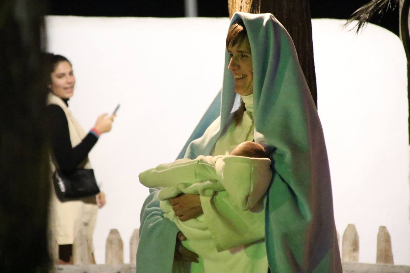 Más de 200 personajes dan vida a este Belén pleno de realismo y tradición.