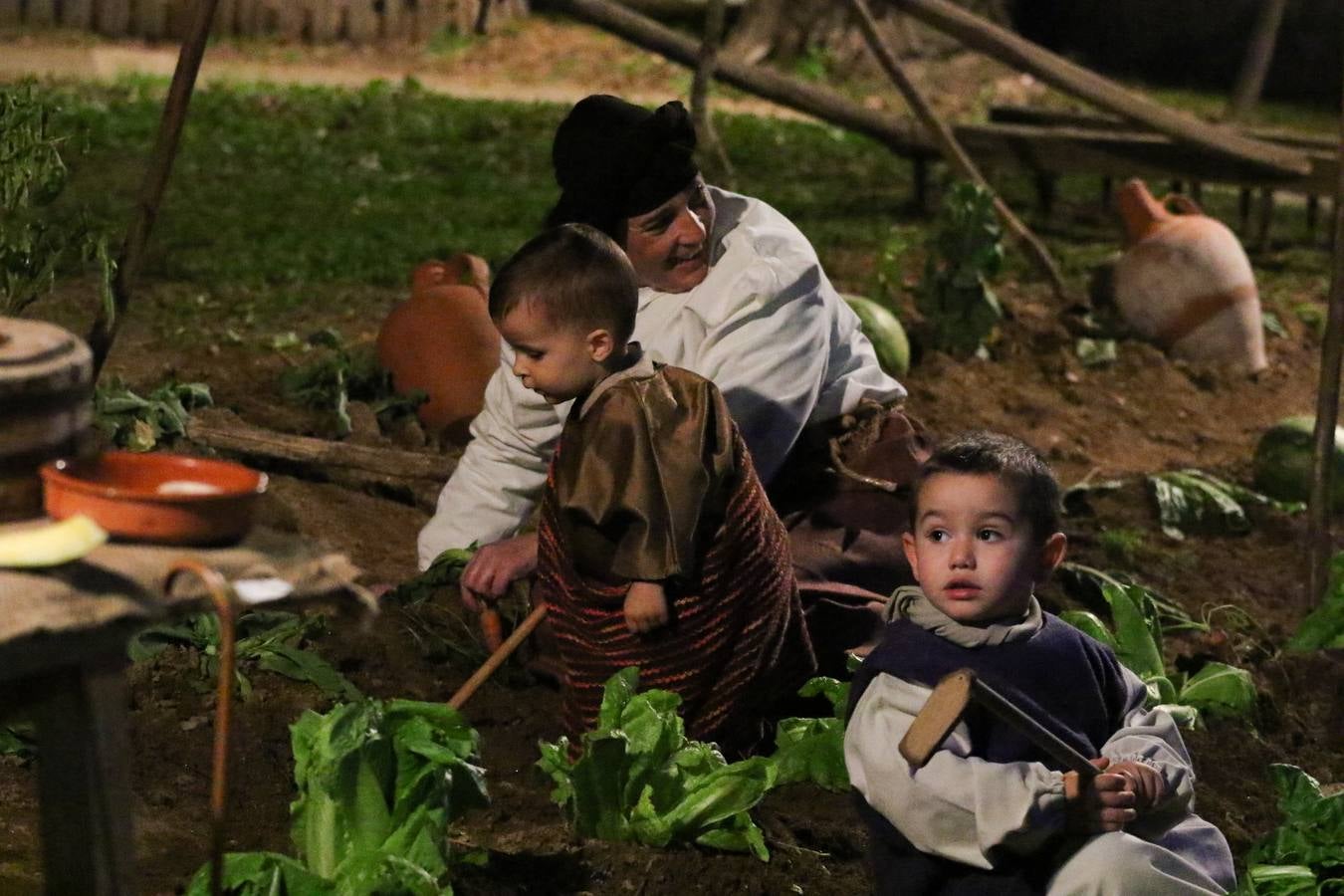 Más de 200 personajes dan vida a este Belén pleno de realismo y tradición.