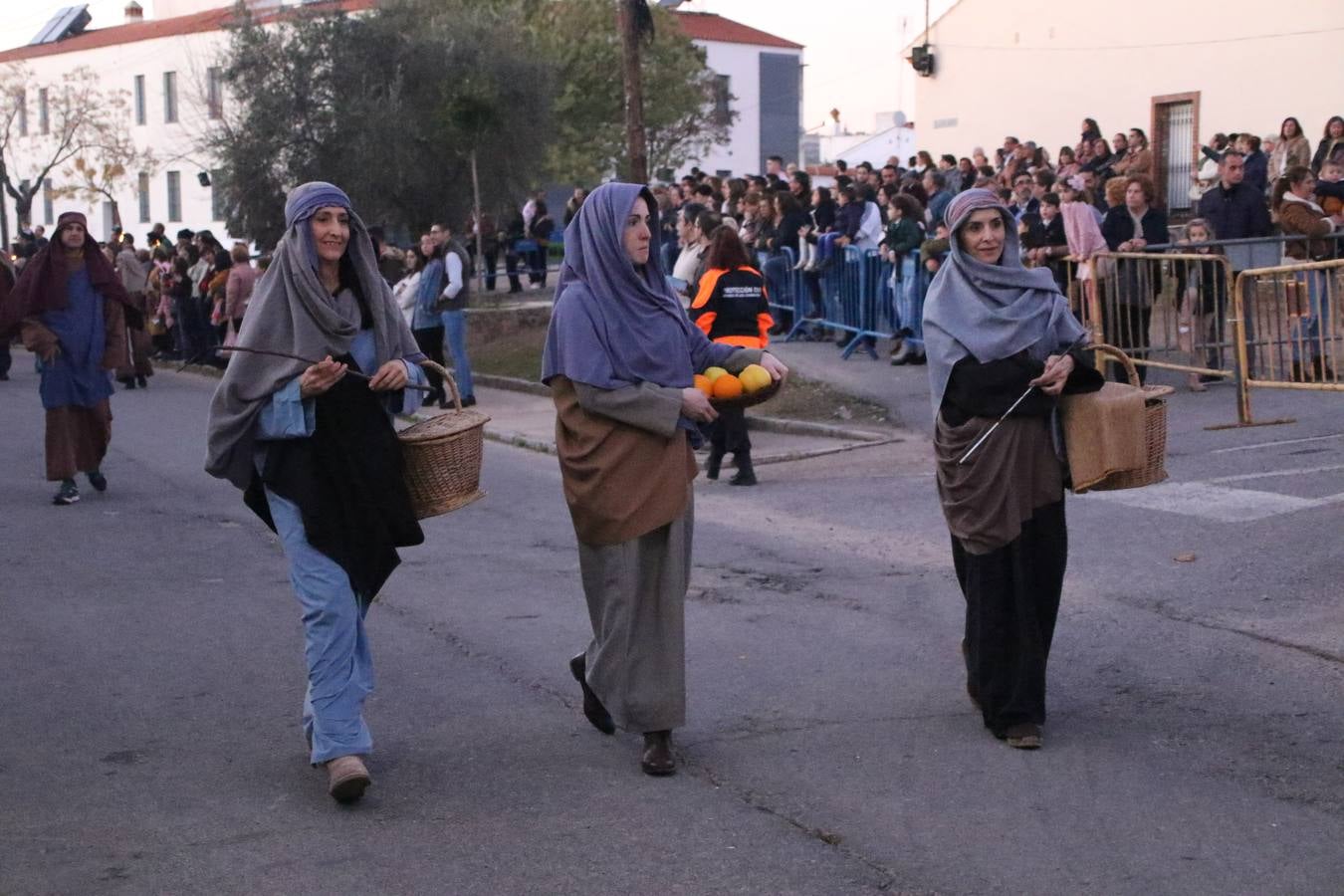 Más de 200 personajes dan vida a este Belén pleno de realismo y tradición.