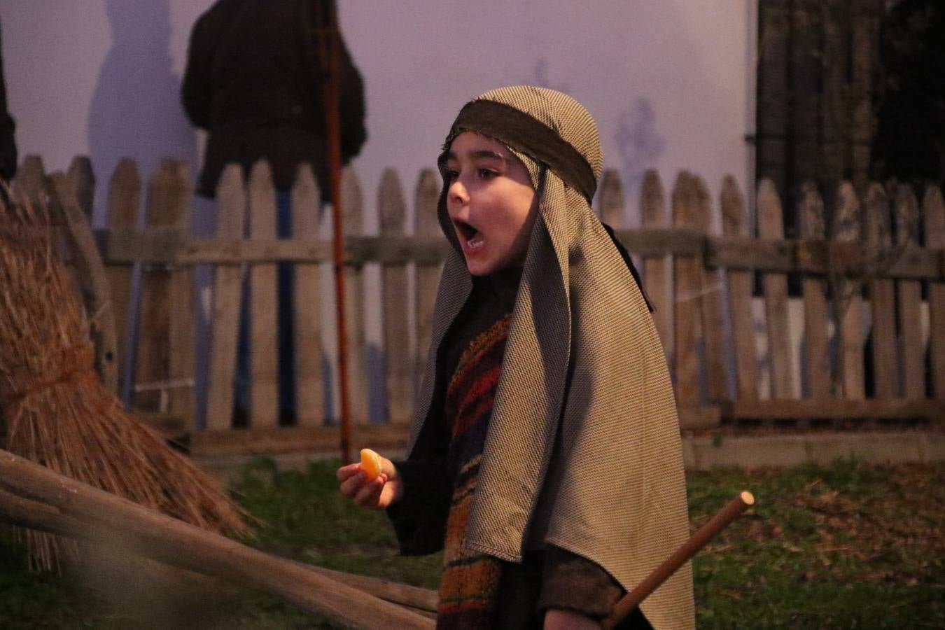 Más de 200 personajes dan vida a este Belén pleno de realismo y tradición.