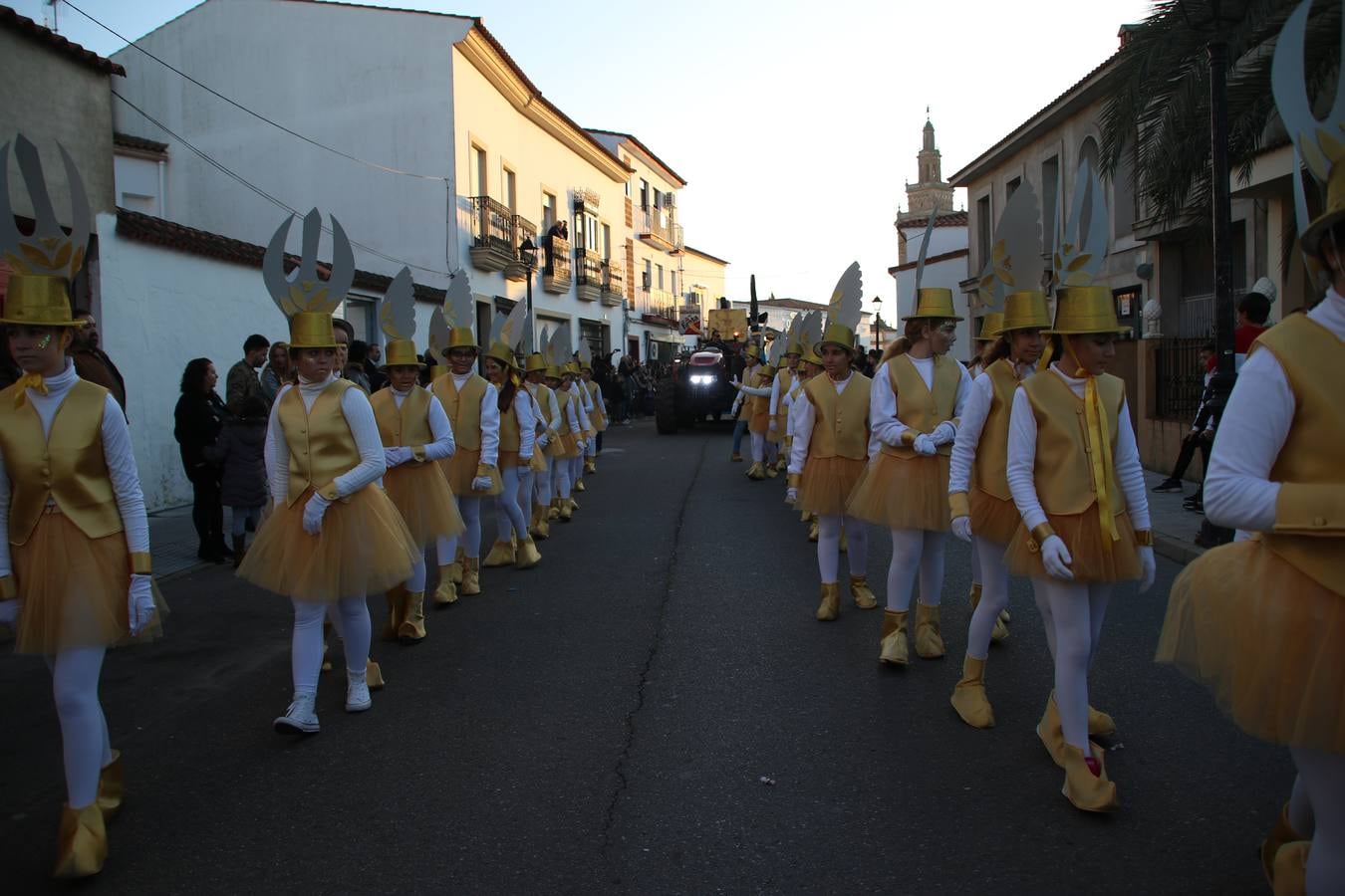 La Asociación juvenil La Trouppe ofreció un gran despliegue de fantasía con su recreación de La Bella y La Bestia.