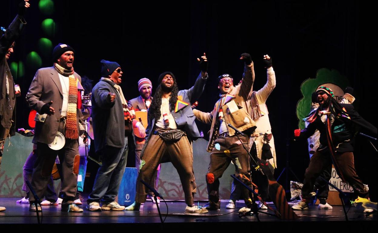 Los Pasotas llevarán a cabo un Taller de Carnaval y, aunque no actuarán, presentarán el Certamen de Murgas.