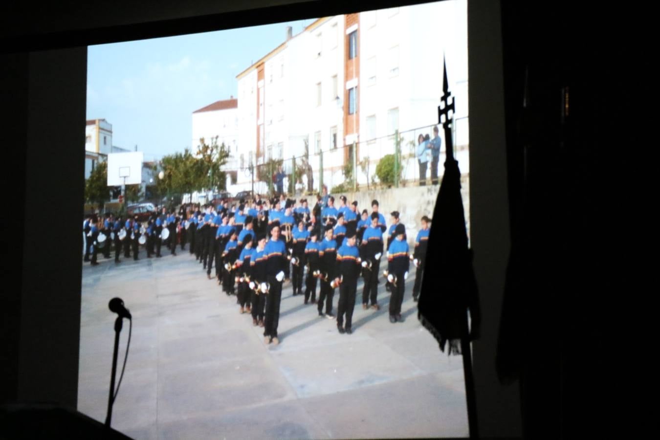 La Agrupación Musical 'Maestro Sousa' interpretando una de las Marchas de su repertorio para esta Semana Santa.