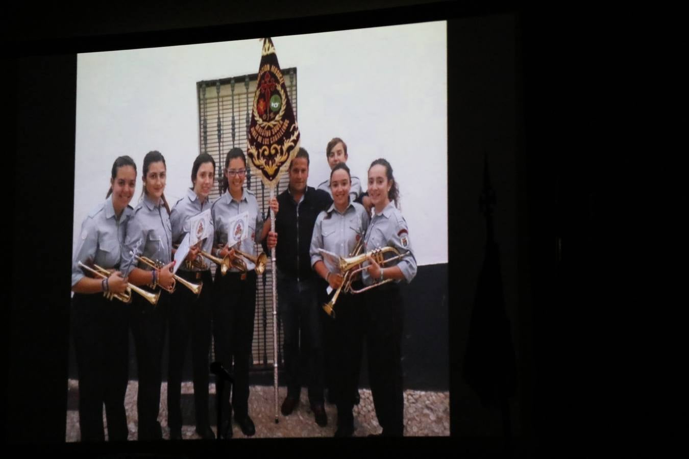 La Agrupación Musical 'Maestro Sousa' interpretando una de las Marchas de su repertorio para esta Semana Santa.