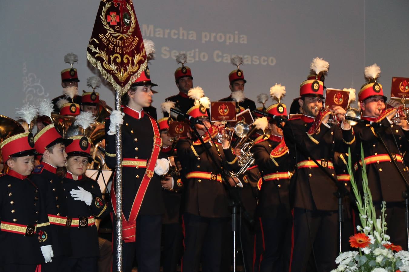 La Agrupación Musical 'Maestro Sousa' interpretando una de las Marchas de su repertorio para esta Semana Santa.