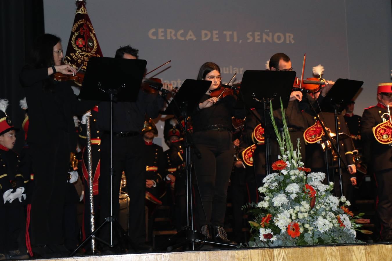 La Agrupación Musical 'Maestro Sousa' interpretando una de las Marchas de su repertorio para esta Semana Santa.