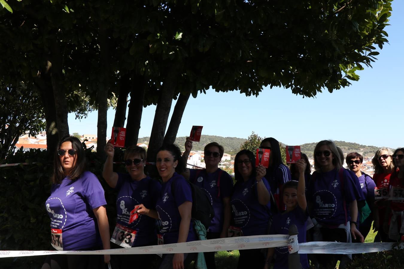 Participantes en la II Carrera de la Mujer.