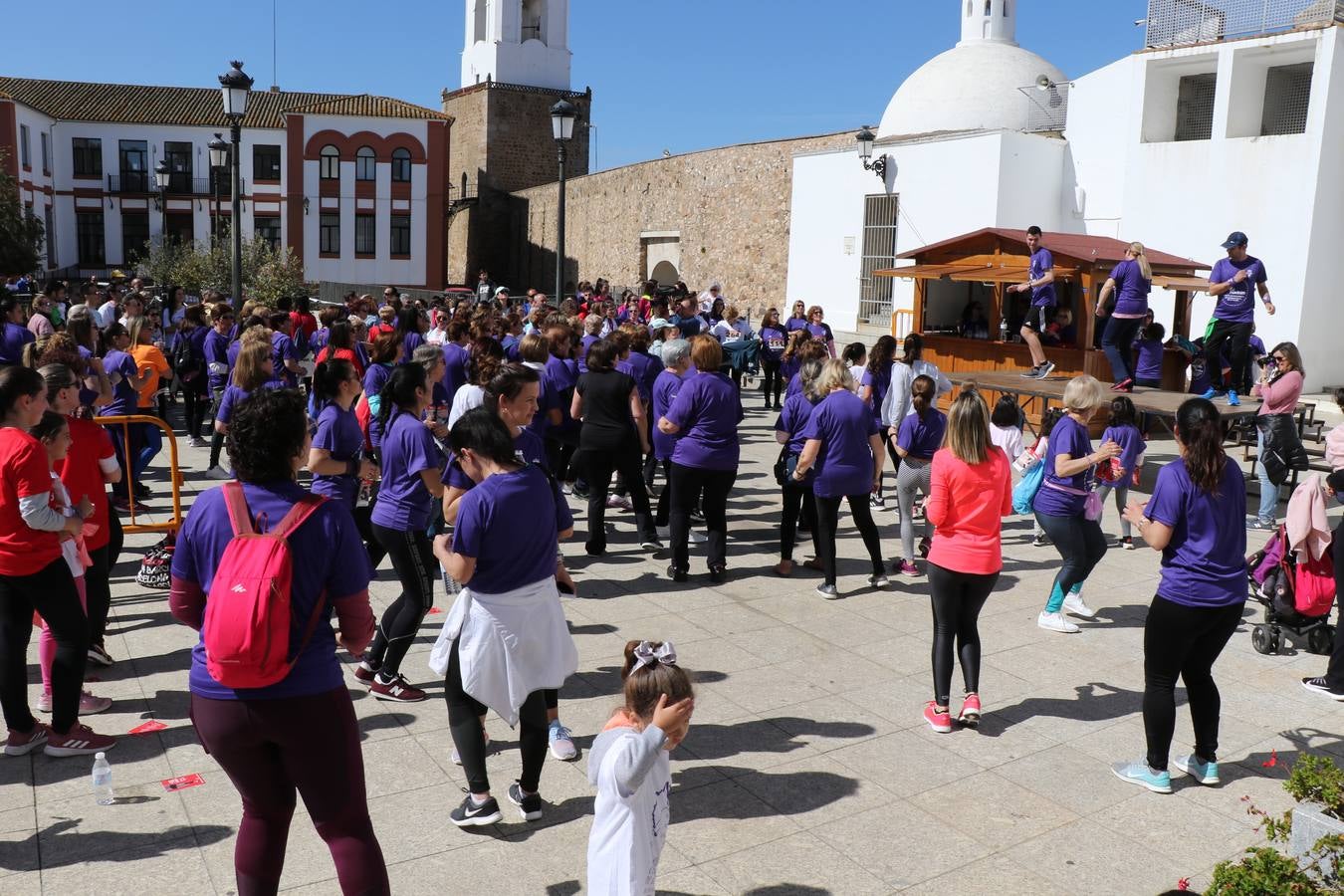 Participantes en la II Carrera de la Mujer.