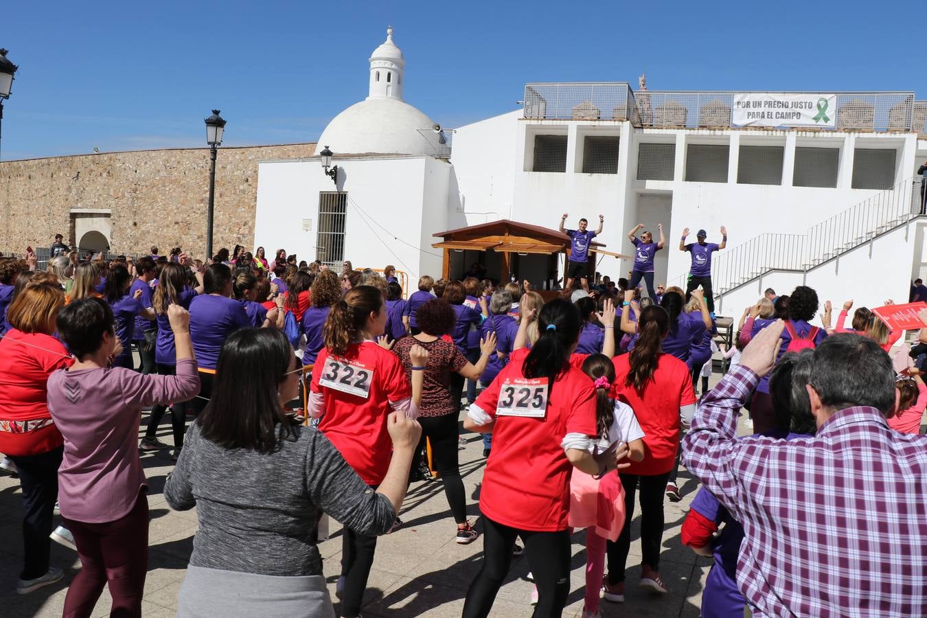 Participantes en la II Carrera de la Mujer.