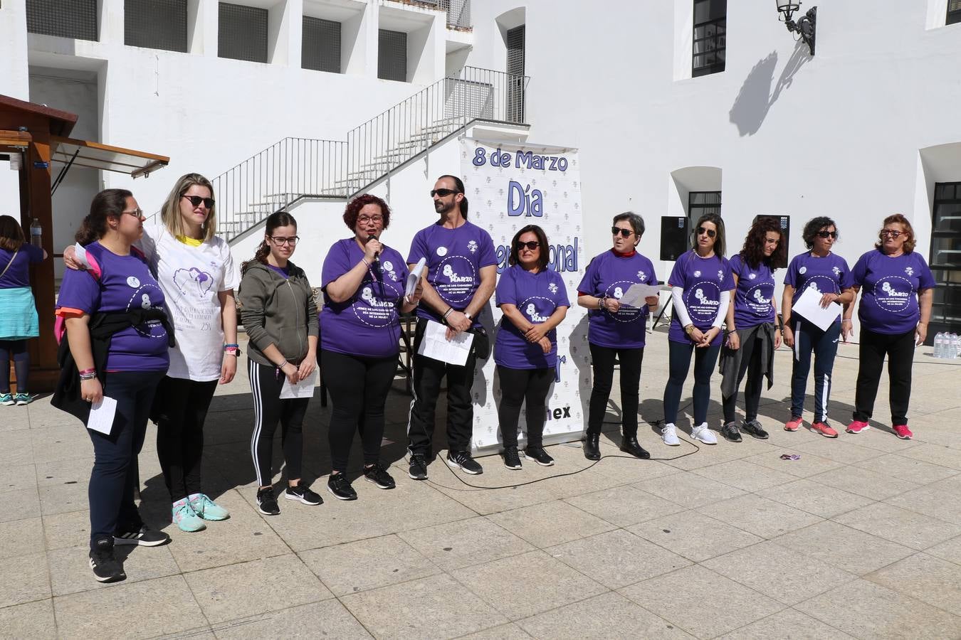 Participantes en la II Carrera de la Mujer.