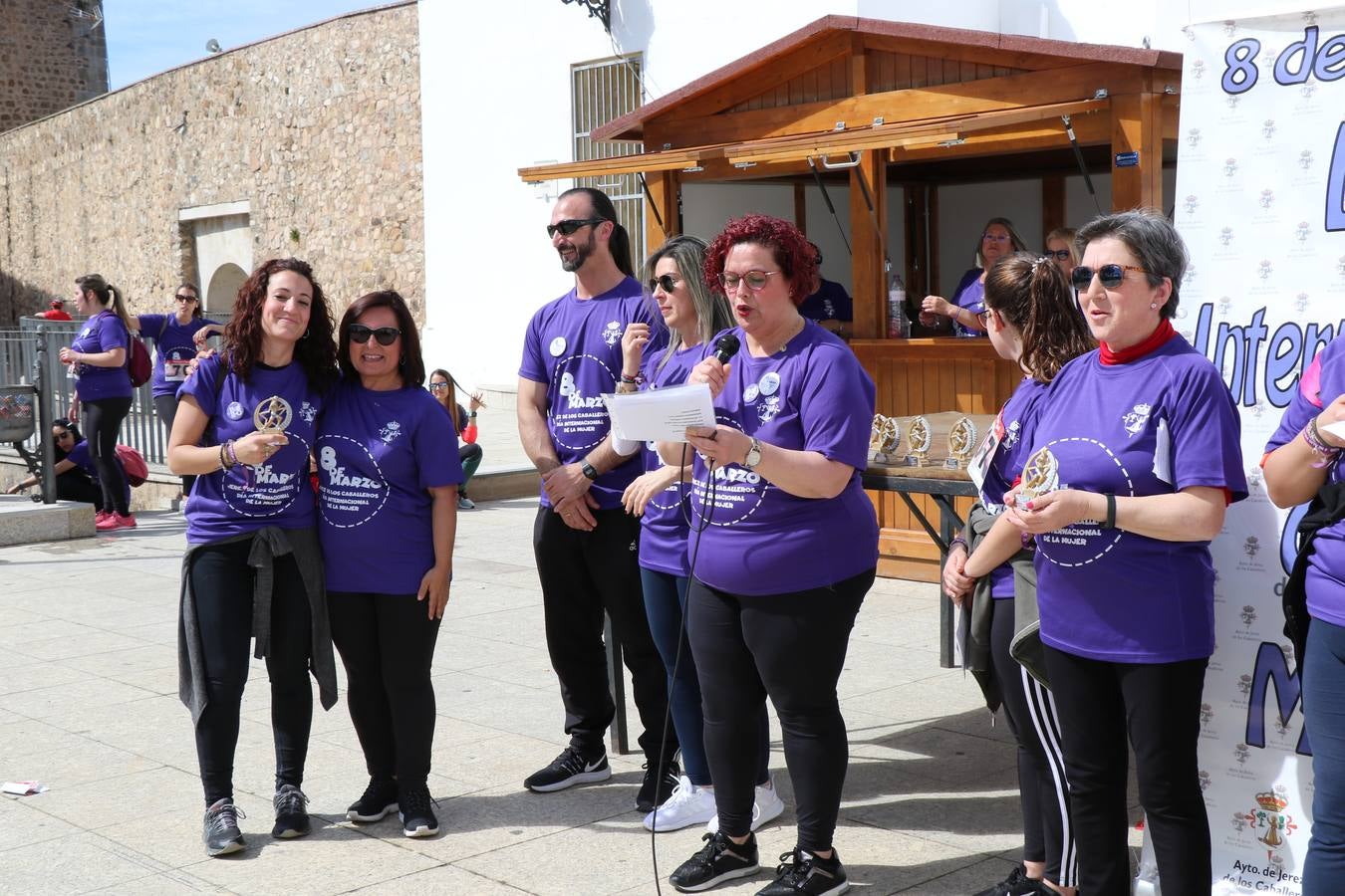 Participantes en la II Carrera de la Mujer.