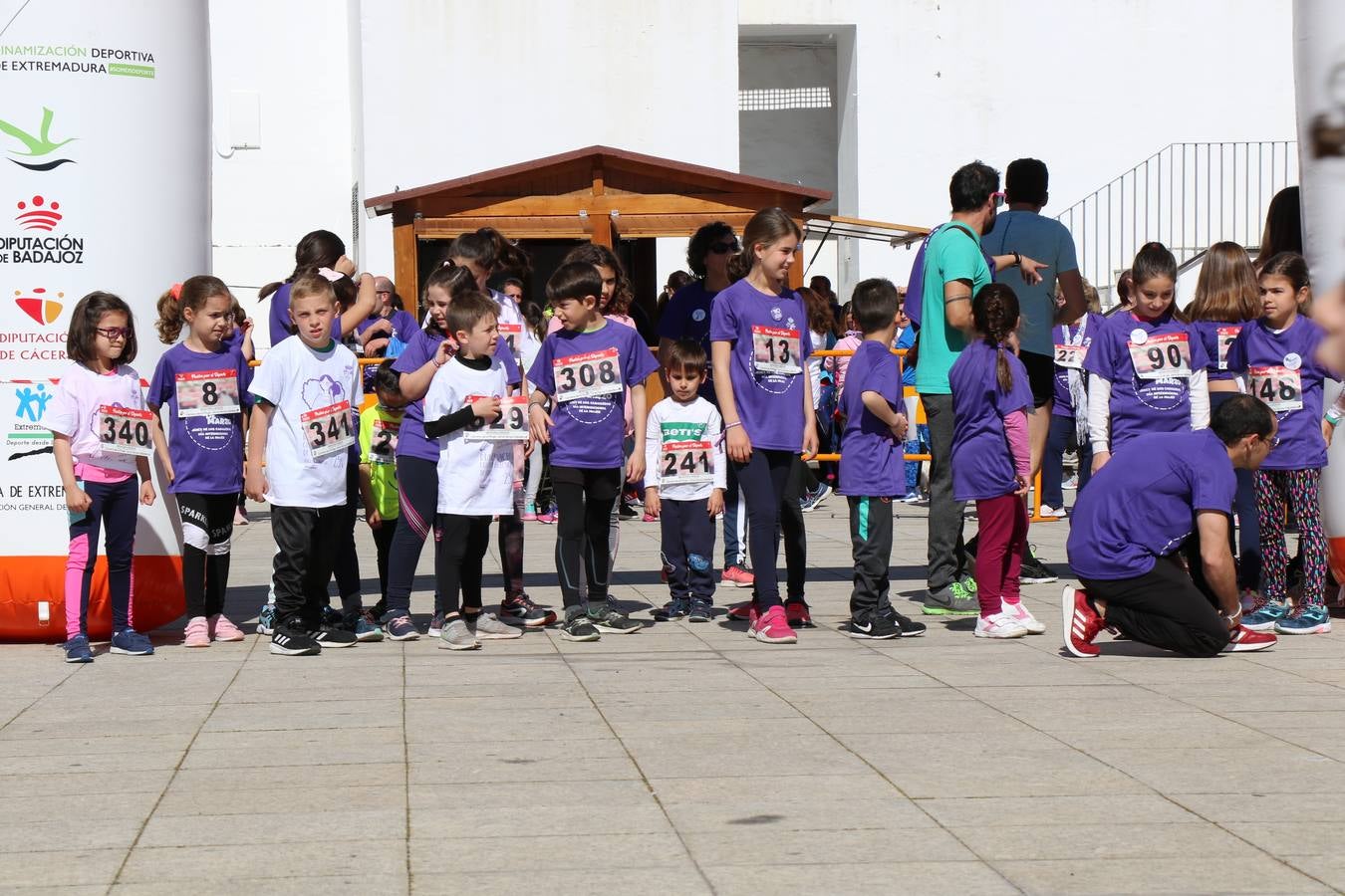 Participantes en la II Carrera de la Mujer.